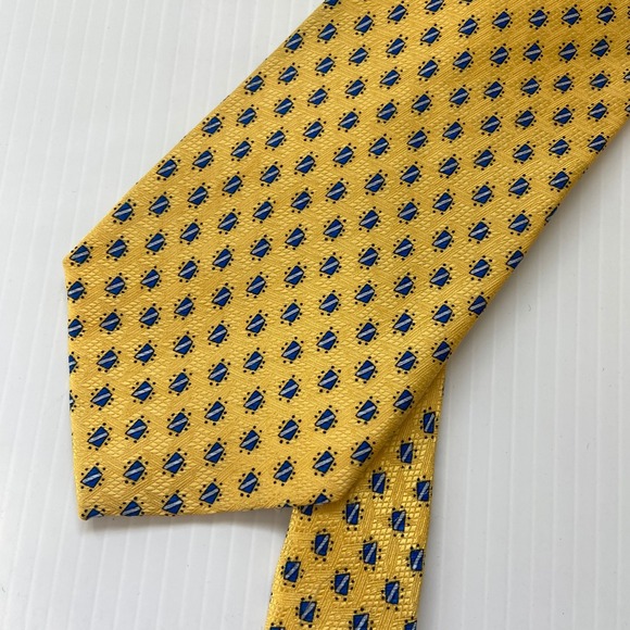 J Garcia‎ Nevsky Collection Fourteen Yellow Blue White Diamond Silk Mens Tie - Picture 2 of 7